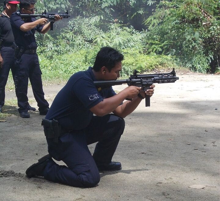 The Guns of The Malaysian Police & Military During The Sulu Invasion ...