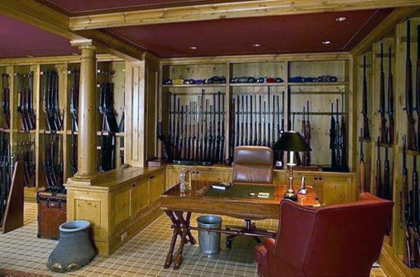 traditonal-gun-room-with-office-design