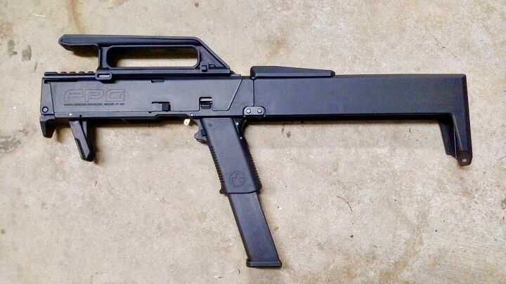 Автомат Magpul FMG-9. FMG 9.