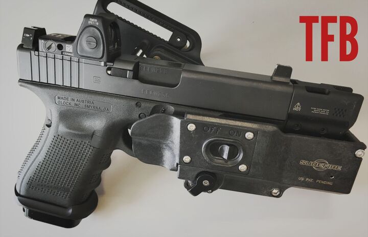 IWB Holster for Glock 17 MOS Surefire X300 Ultra Light Bearing Torsion–  Bravo Concealment