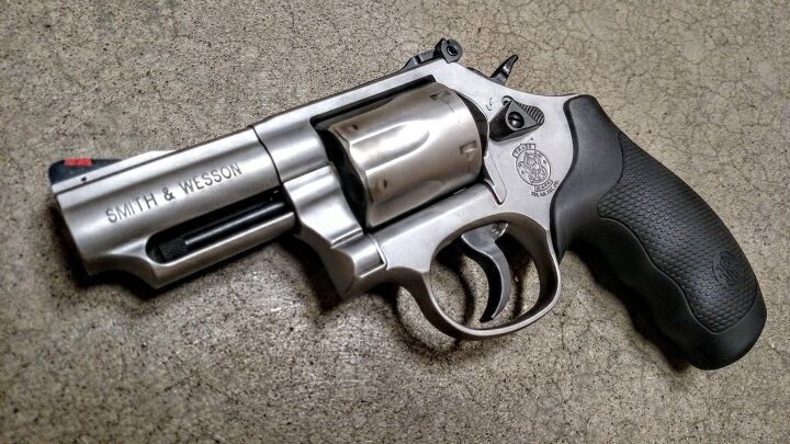 Tfb Review Smith And Wesson Model 66 Combat Magnum® 357 Magnum The Firearm Blog