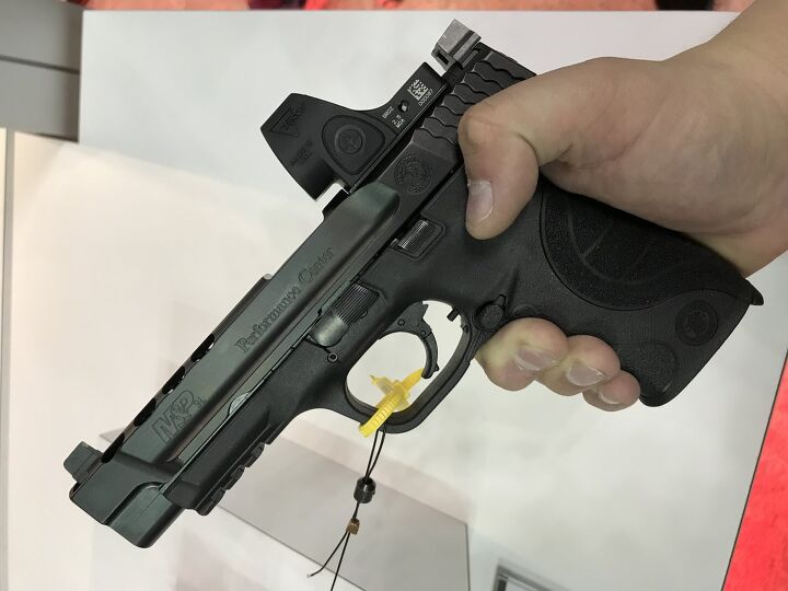 nra-2019-trijicon-s-brand-new-sro-optic-the-firearm-blog