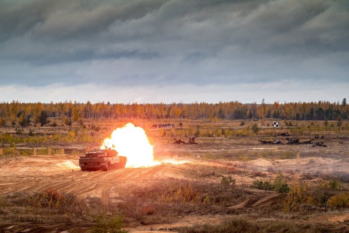 POTD: Iron Spear - World’s Largest Tank Concentration and Shooting ...