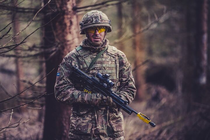 POTD: Royal Scots Dragoon Guards -The Firearm Blog
