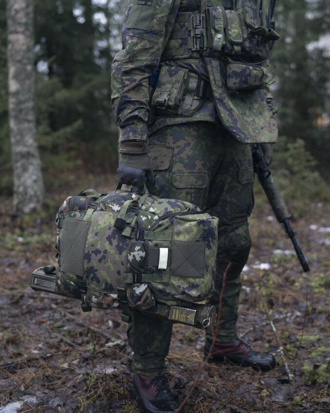 Finnish Defence Forces - New M20 Combat and Medical Packs -The Firearm Blog