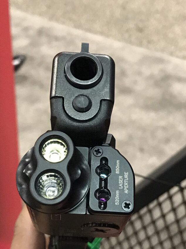 [SHOT 2020] SureFire XR1 & XR2 Rechargeable Pistol Lights -The Firearm Blog