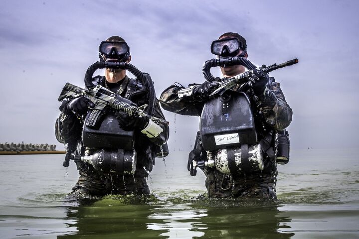 POTD Marine Corps Combat Diving Supervisors Course in Japan The