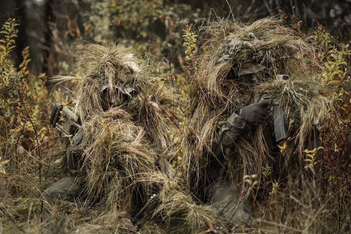 POTD: Polish Sniper Teams with Sako TRGs -The Firearm Blog