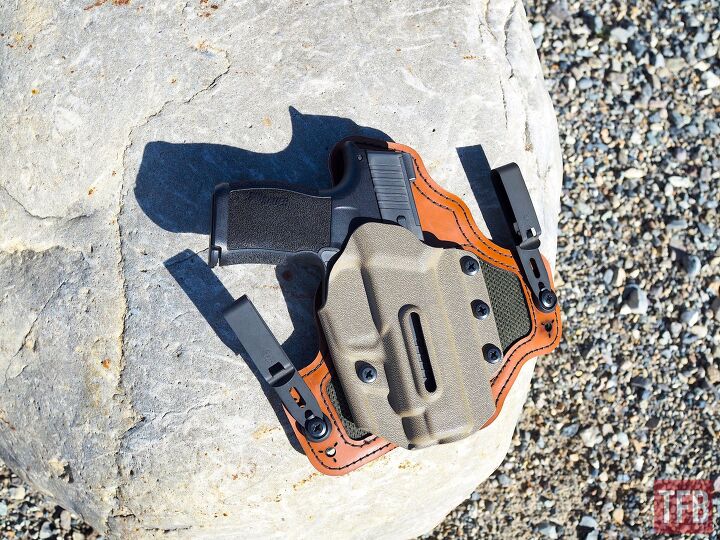 TFB Review: Black Arch Protos-M and Entrada Holsters -The Firearm Blog