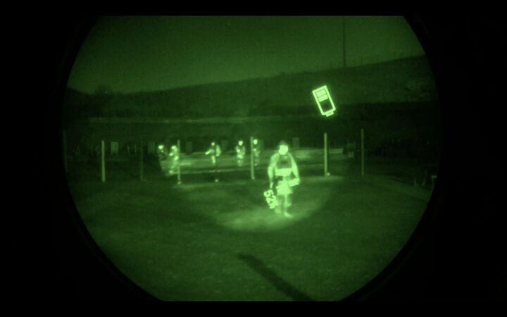 Friday Night Lights: Night Vision Or Thermal? Which One Is Right For You?  -The Firearm Blog